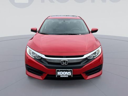 Used 2018 Honda Civic EX image 11