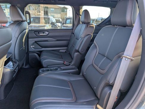 New 2026 Nissan Armada SL w/ Captain's Chari Seat Package RWD image 19