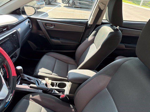 Used 2017 Toyota Corolla LE FWD image 9