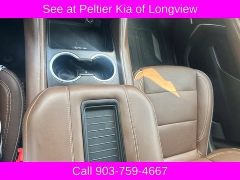 Used 2021 Chevrolet Tahoe High Country w/ Premium Package RWD image 22