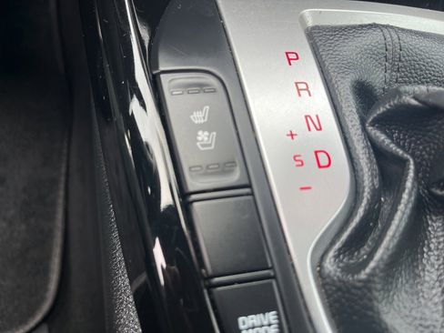 Used 2023 Kia Forte GT-Line w/ GT-Line Premium Package image 19