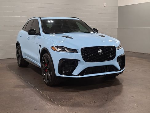 New 2026 Jaguar F-PACE SVR 575 Edition image 11