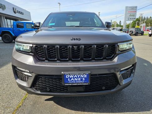 Used 2024 Jeep Grand Cherokee Limited w/ Luxury Tech Group II AWD/4WD image 8