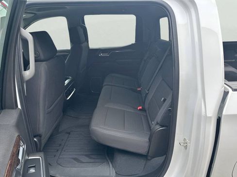 Used 2024 GMC Sierra 1500 Elevation w/ Preferred Package AWD/4WD image 18