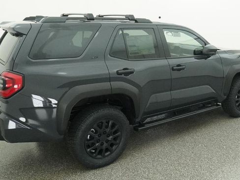 Used 2026 Toyota 4Runner SR5 image 13