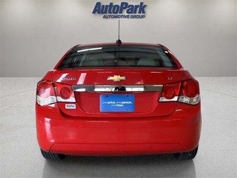 Used 2016 Chevrolet Cruze LT image 6