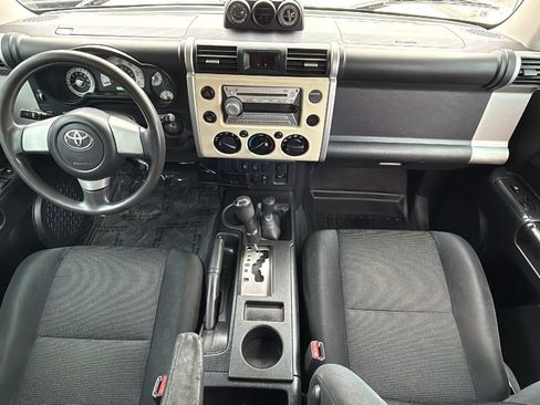 Used 2008 Toyota FJ Cruiser 4WD image 20