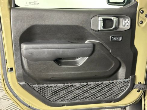 Used 2025 Jeep Wrangler Unlimited Sport S 4xe w/ Convenience Group image 36