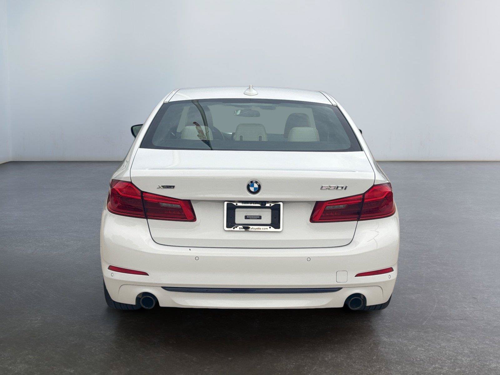 Used 2020 BMW 530i xDrive w/ Convenience Package AWD/4WD image 4