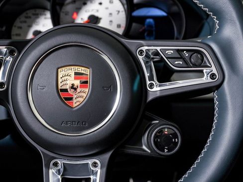 Certified 2025 Porsche 718 Boxster GTS image 22