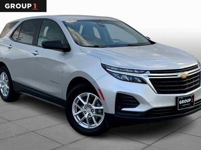 Used 2022 Chevrolet Equinox LS w/ LS Convenience Package