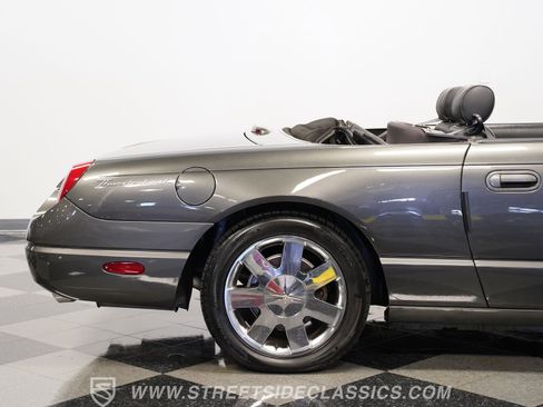 Used 2003 Ford Thunderbird Convertible image 29