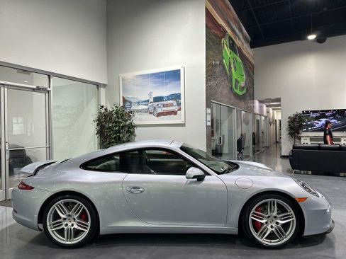 Used 2014 Porsche 911 Carrera S RWD image 25