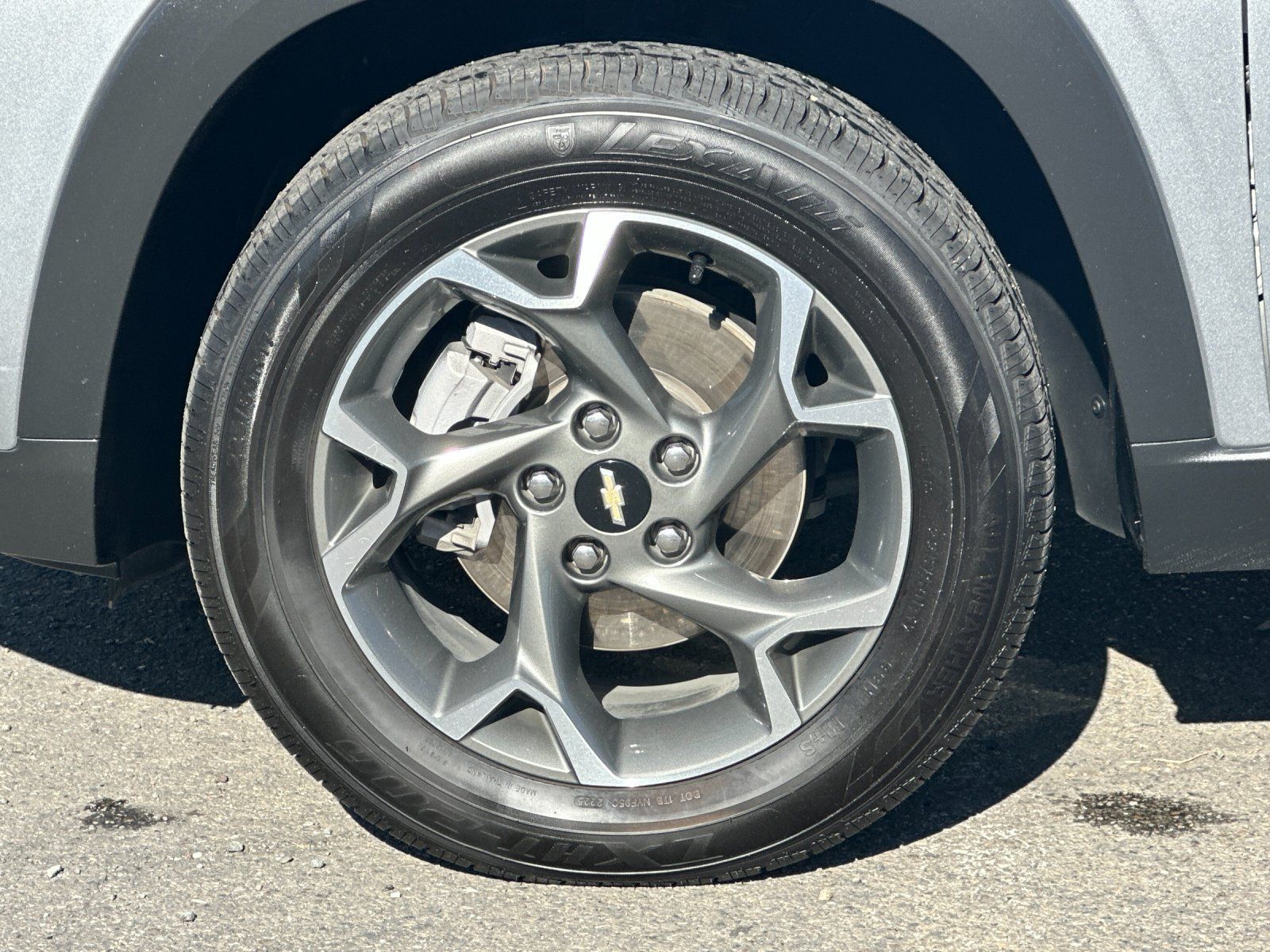 Used 2024 Chevrolet Trax LT FWD image 31