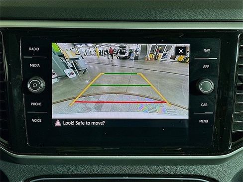 Used 2023 Volkswagen Atlas SEL image 16