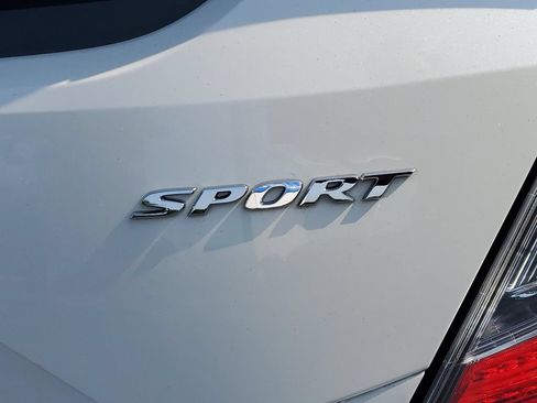 Used 2021 Honda Civic Sport image 8
