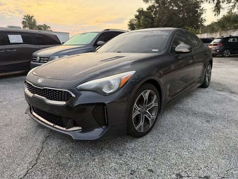 Used 2021 Kia Stinger GT-Line w/ Sun & Sound Package RWD image 9