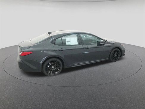 New 2026 Toyota Camry SE image 10