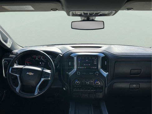 Used 2020 Chevrolet Silverado 1500 LTZ w/ LTZ Premium Package image 10