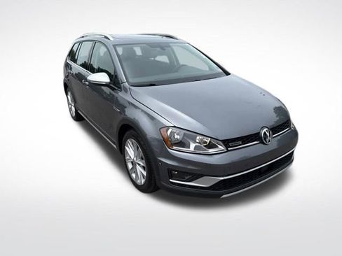 Used 2017 Volkswagen Golf Alltrack SEL AWD/4WD image 7