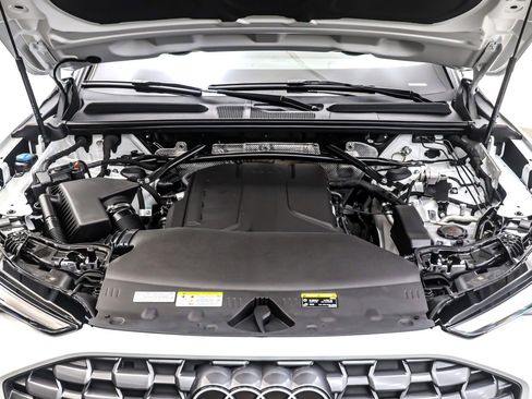 New 2025 Audi Q5 Premium image 11