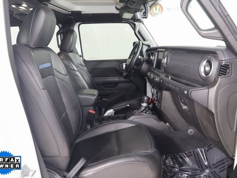Used 2021 Jeep Wrangler Unlimited Rubicon 4xe w/ Dual Top Group image 13