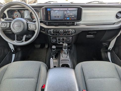 Used 2024 Jeep Wrangler Unlimited Sport AWD/4WD image 24