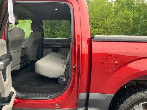 Used 2015 Ford F150 XLT w/ Equipment Group 301A Mid AWD/4WD image 22