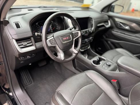 Used 2022 GMC Terrain SLT w/ Infotainment Package II AWD/4WD image 13