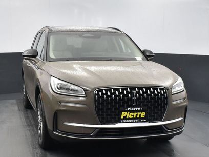New 2025 Lincoln Corsair Reserve w/ Equipment Group 202A