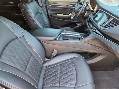Used 2023 Buick Enclave Avenir w/ Avenir Technology Package FWD image 14