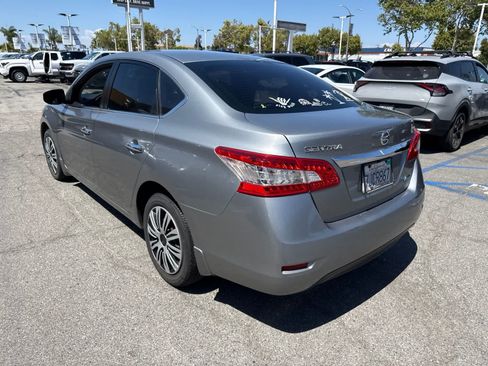 Used 2014 Nissan Sentra SV FWD image 22