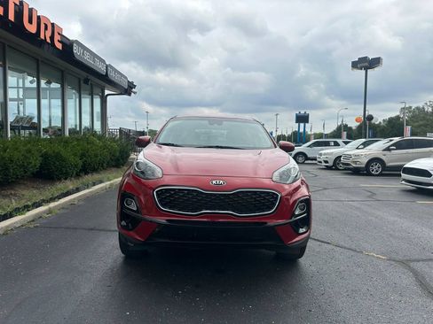 Used 2022 Kia Sportage LX AWD/4WD image 2