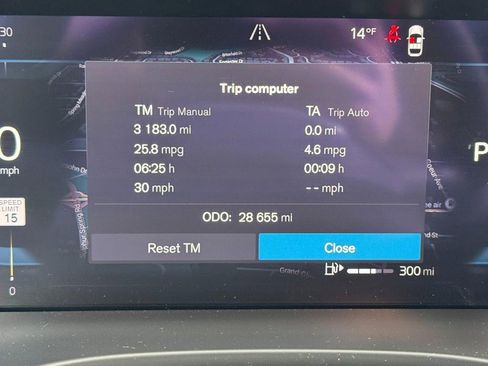 Certified 2023 Volvo XC60 B6 Ultimate w/ Climate Package image 20