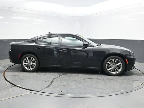 Used 2021 Dodge Charger SXT AWD/4WD image 9