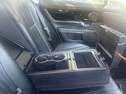Used 2013 Jaguar XJ AWD image 21