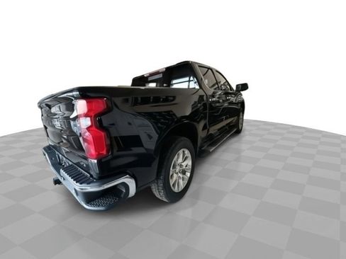 Used 2022 Chevrolet Silverado 1500 LTZ image 8