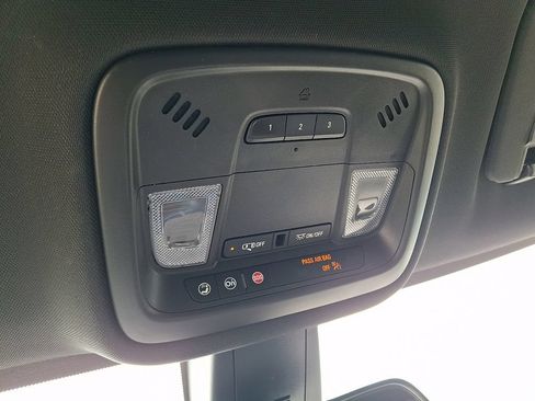 Used 2023 Chevrolet Traverse LT w/ LPO, Floor Liner Package AWD/4WD image 26