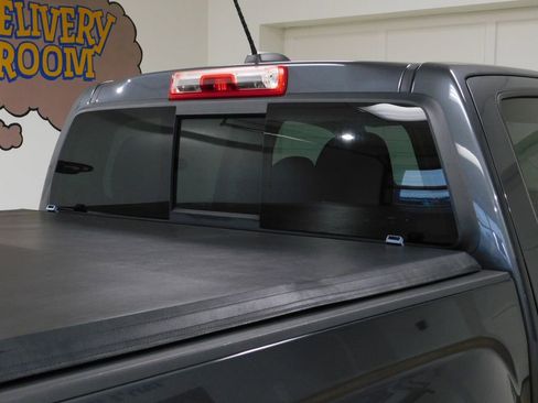 Used 2016 GMC Canyon SLE w/ All Terrain Package AWD/4WD image 86