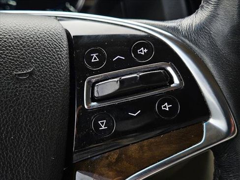 Used 2019 Cadillac Escalade Premium Luxury image 12