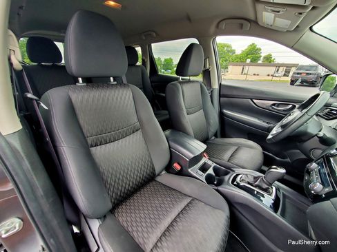 Used 2020 Nissan Rogue SV AWD/4WD image 19