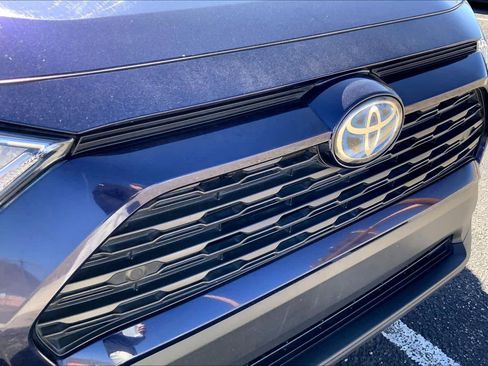 Certified 2021 Toyota RAV4 XLE Premium image 26