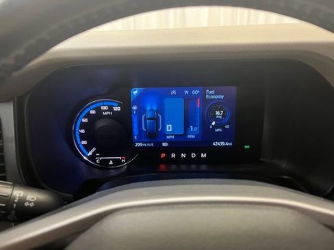 Used 2022 Ford Bronco Big Bend image 19