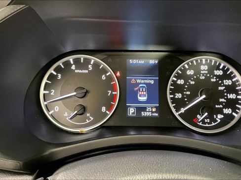 Used 2025 Nissan Sentra S FWD image 12