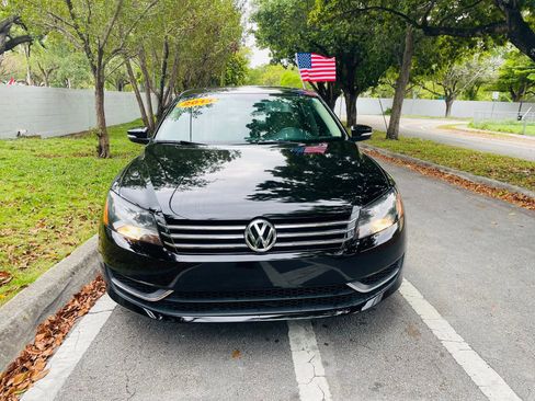 Used 2013 Volkswagen Passat 2.5 SE image 8