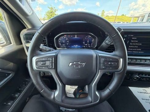 Used 2026 Chevrolet Silverado 1500 RST AWD/4WD image 19