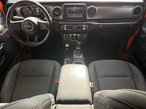 Used 2023 Jeep Wrangler Unlimited Sport AWD/4WD image 9