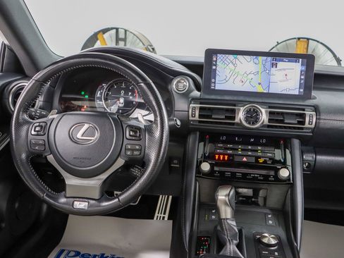 Used 2022 Lexus IS 350 F Sport RWD image 17