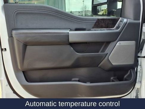 Used 2024 Ford F250 Lariat w/ Sport Appearance Package image 13