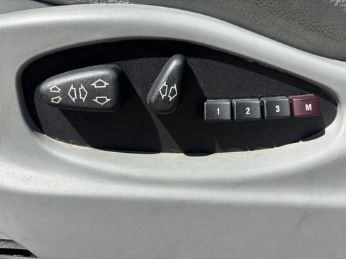 Used 2002 BMW X5 3.0i image 11